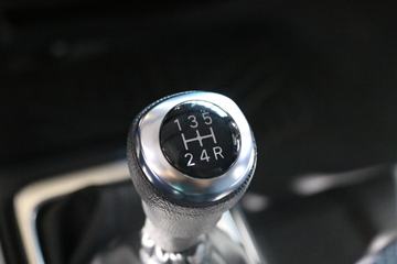 �ִ����ó� ʢͼH1 129���� 4.17�׵��������Ῠ����(CHM1041GDC33V)ͼƬ