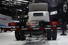 福田 奥铃EV 4.5T 单排纯电动轻卡底盘(BJ1049EVJA)