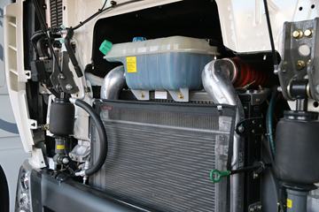 �й����� HOWO T7H �ؿ� 430���� 6X4 LNGǣ����ͼƬ