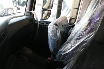 �й����� HOWO T7H �ؿ� 430���� 6X4 LNGǣ����ͼƬ