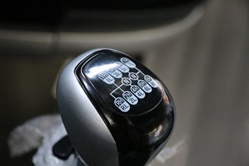 �й����� HOWO T7H �ؿ� 430���� 6X4 LNGǣ����ͼƬ