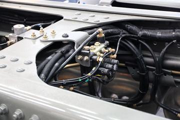 �й����� HOWO T7H �ؿ� 430���� 6X4 LNGǣ����ͼƬ