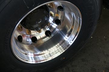 �й����� HOWO T7H �ؿ� 430���� 6X4 LNGǣ����ͼƬ