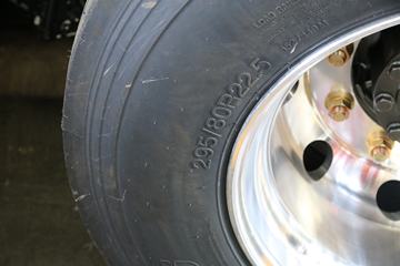 �й����� HOWO T7H �ؿ� 430���� 6X4 LNGǣ����ͼƬ