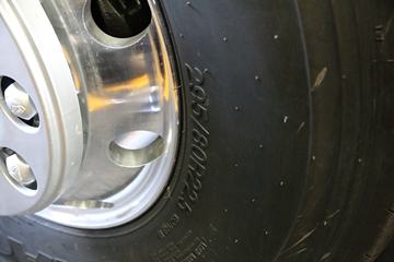 �й����� HOWO T7H �ؿ� 430���� 6X4 LNGǣ����ͼƬ