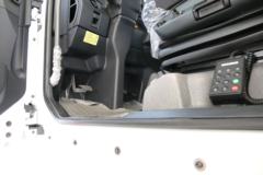中国重汽 汕德卡SITRAK C7H重卡 440马力 4X2牵引车(ZZ4186V361HE1B)