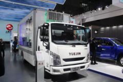 跃进 超越C300 125马力 4X2 冷藏车(NJ5042XLCZFDCMZ)