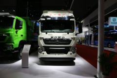 中国重汽 HOWO T5G重卡 280马力 4X2 9.6米厢式载货车(ZZ5187XXYN711GE1H)