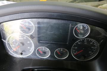 �й����� HOWO T5G�ؿ� 280���� 4X2 9.6����ʽ�ػ���(ZZ5187XXYN711GE1H)ͼƬ