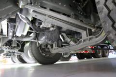 中国重汽 HOWO T5G重卡 280马力 4X2 9.6米厢式载货车(ZZ5187XXYN711GE1H)