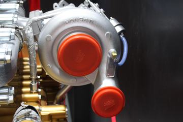 福特JX6D13系列&nbsp;发动机外观                                                图片