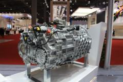 法士特C16JZSDQXL220TA 16挡 AMT自动挡变速箱