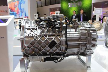 法士特C16JZSDQXL220TA 16挡 AMT自动挡变速箱