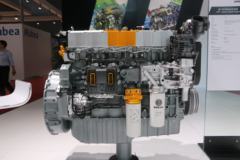 潍柴WP7.300E60 300马力 7.5L 国六 柴油发动机