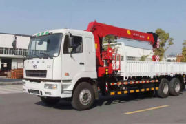 华菱之星&nbsp;随车吊外观图片