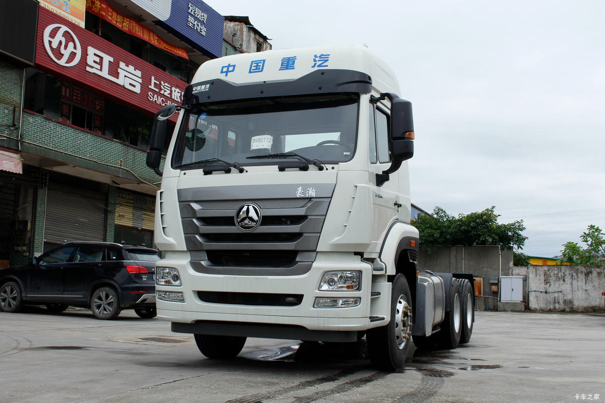 中国重汽 豪瀚J7G重卡 400马力 6X4牵引车(HC16后桥)