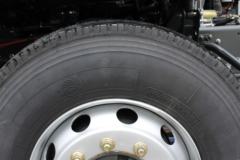 中国重汽 豪瀚J7G重卡 360马力 6X4牵引车(ZZ4255N3246E1)