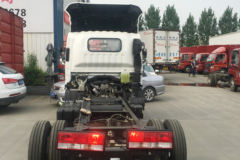 一汽红塔 解放公狮 125马力 4.21米单排栏板轻卡底盘(CA1040K6L3E5-1)