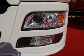 华神T7&nbsp;牵引车外观                                                图片