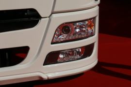 华神T7&nbsp;牵引车外观                                                图片