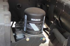 陕汽康明斯 德龙X3000 加强版 385马力 8X4 8米自卸车(SX33106C406) 陕汽康明斯 德龙X3000 加强版 385马力 8X4 8米自卸车(SX33106C406)