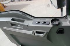 陕汽重卡 德龙新M3000 350马力 6X4 5.6米城建渣土车自卸车(SX3250MB3841B)