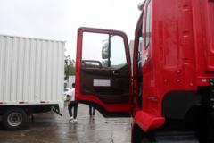 江淮 格尔发K5中卡 180马力 4X2 7.8米厢式载货车底盘(HFC5161XXYP3K2A57S2V)