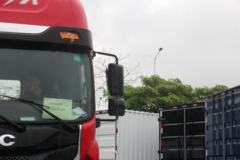 江淮 格尔发K5重卡 240马力 6X2 9.5米厢式载货车底盘(HFC1251P2K3D54S2V)