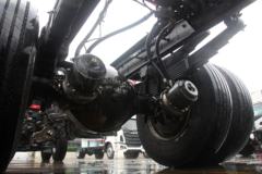 江淮 格尔发K5重卡 240马力 6X2 9.5米厢式载货车底盘(HFC1251P2K3D54S2V)