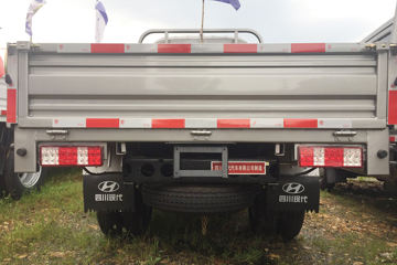 �ִ����ó�(ԭ�Ĵ��ִ�) �� 1.3L 87���� ���� 2.6��˫������΢��(˫��̥)(CNJ1030RS30SV)ͼƬ