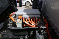 解放 J6F 3.75米单排纯电动厢式轻卡120kWh