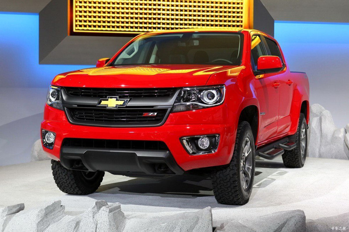 雪佛兰 库罗德 2017款 Z71 MidNight 幻影版 3.6L汽油 309马力 四驱 双排皮卡