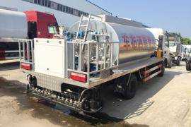 东风多利卡底盘&nbsp;沥青洒布车外观图片