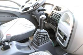 唐骏T6&nbsp;载货车驾驶室                                               图片