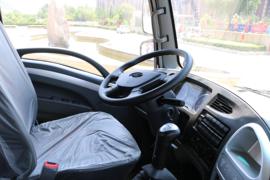 唐骏T6&nbsp;载货车驾驶室                                               图片