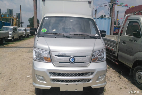 重汽王牌 W1 2.2L 112马力 汽油/CNG 3.5米单排厢式微卡(CDW5030XXYN2M5D)