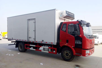 一汽解放 J6L 220马力 4X2 冷藏车(程力威牌)(CA5160XLCP62K1L4A1E5)