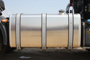 �й����� ˹̫��D7B�ؿ� 380���� 6X4ǣ����(�߶�)(ZZ4253N3241E1BN)ͼƬ