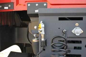 �й����� ˹̫��D7B�ؿ� 380���� 6X4ǣ����(�߶�)(ZZ4253N3241E1BN)ͼƬ