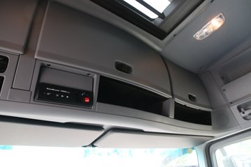 ���� Actros�ؿ� 440���� 6X2ǣ����(�ͺ�2644LS)ͼƬ