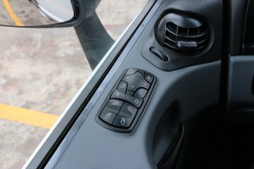 ���� Actros�ؿ� 440���� 6X2ǣ����(�ͺ�2644LS)ͼƬ