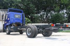 东风柳汽 乘龙L3 160马力 4X2 6.2米排半栏板载货车底盘(LZ1121M3AB)