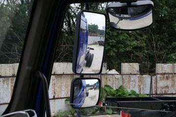 �������� ����L3 160���� 4X2 6.2���Ű������ػ�������(LZ1121M3AB)ͼƬ