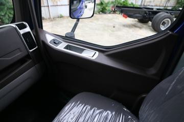 �������� ����L3 160���� 4X2 6.2���Ű������ػ�������(LZ1121M3AB)ͼƬ