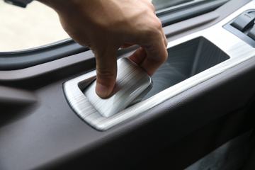 �������� ����L3 160���� 4X2 6.2���Ű������ػ�������(LZ1121M3AB)ͼƬ