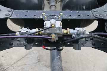 �������� ����L3 160���� 4X2 6.2���Ű������ػ�������(LZ1121M3AB)ͼƬ