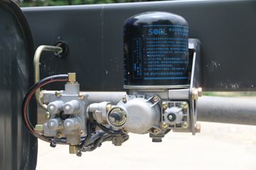 �������� ����L3 160���� 4X2 6.2���Ű������ػ�������(LZ1121M3AB)ͼƬ