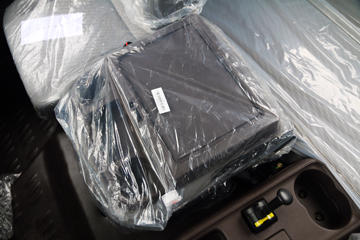 �������� �³���M3�п� 185���� 4X2 8.3����ʽ�ػ�������ͼƬ