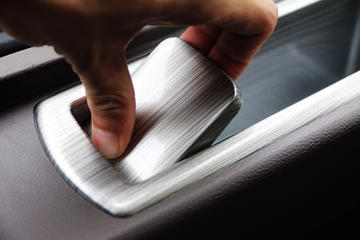 �������� �³���M3�п� 185���� 4X2 8.3����ʽ�ػ�������ͼƬ