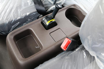 �������� �³���M3�п� 185���� 4X2 8.3����ʽ�ػ�������ͼƬ